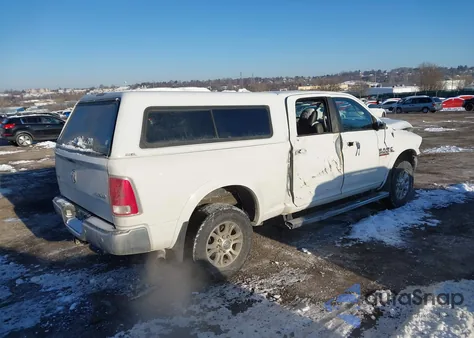 2017 Ram 2500 Laramie 4X4 6'4 Box z USA, uszkodzony, nr VIN 3C6UR5FL4HG647795